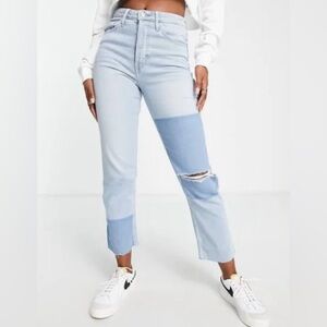Hollister Ultra High-Rise Vintage Straight Jeans Size 25
